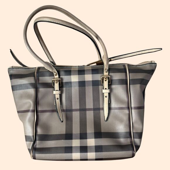 Burberry Smoked Check Salisbury Tote Bag - Picture 1 of 16